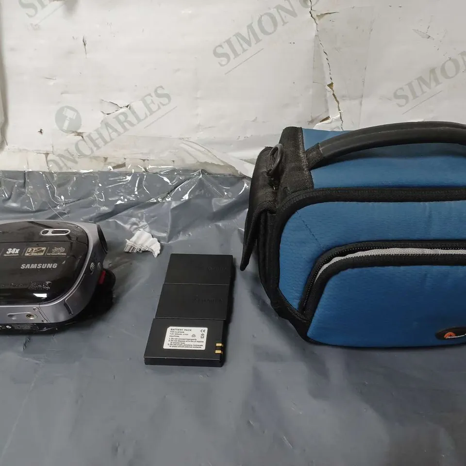 SAMSUNG DIGITALCAM RWR 34X OPTICAL ZOOM WITH CASE AND BATTERY PACKS 
