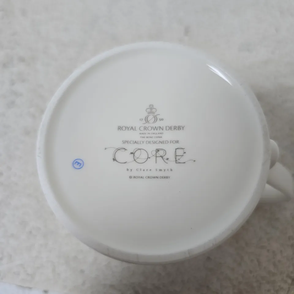 ROYAL CROWN DERBY MUG – CORE BY CLARE SMYTH FINGERPRINT MOTIF