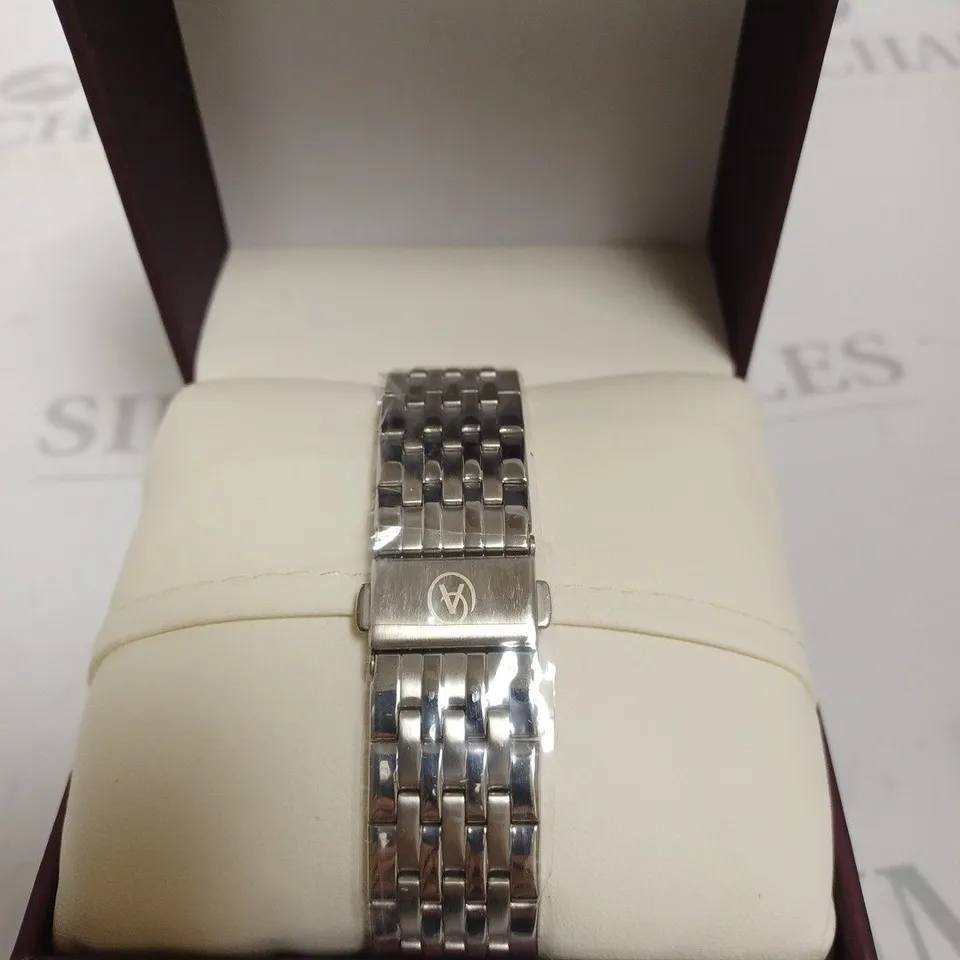 BOXED ACCURIST DIAMOND SILVER WATCH WITH BLUE FACE 
