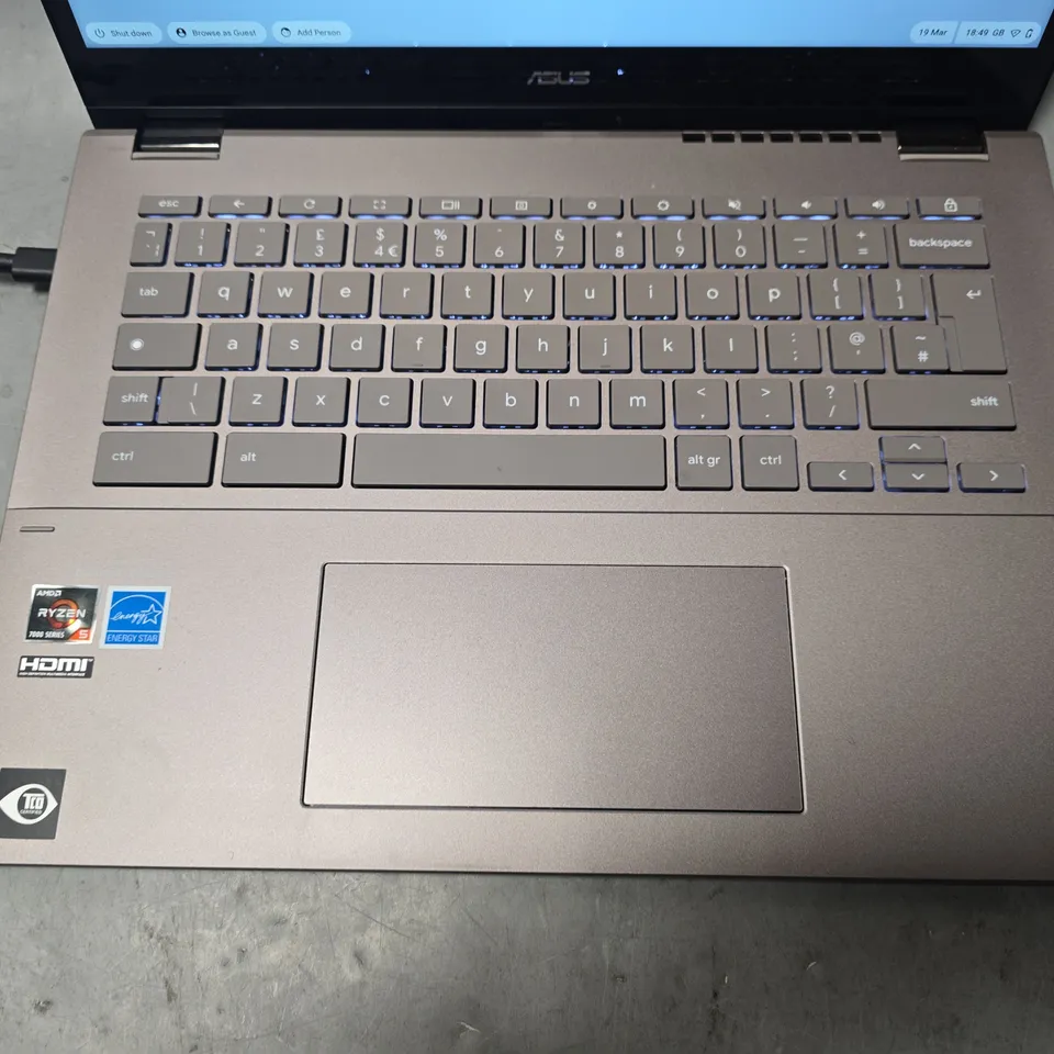 ASUS CHROMEBOOK PLUS CM3401FF