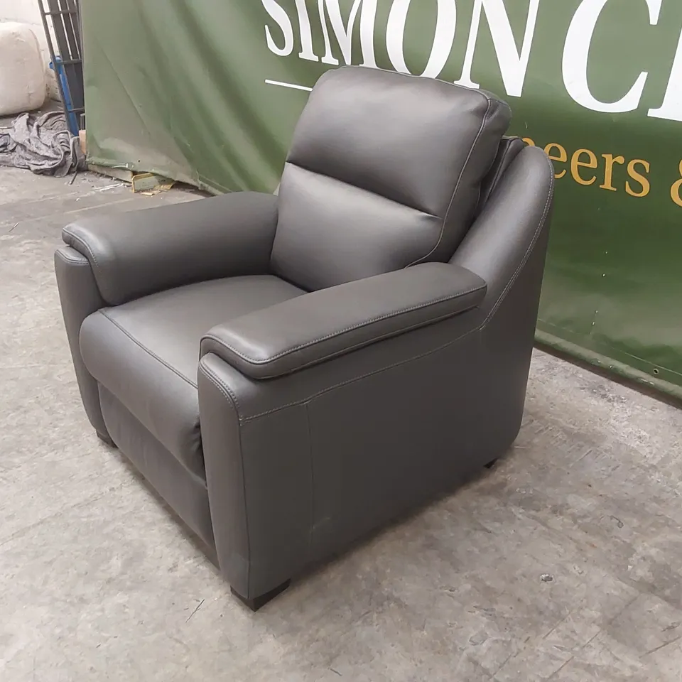 QUALITY DESIGNER ITALIAN MADE PARMA LEATHER ARMCHAIR