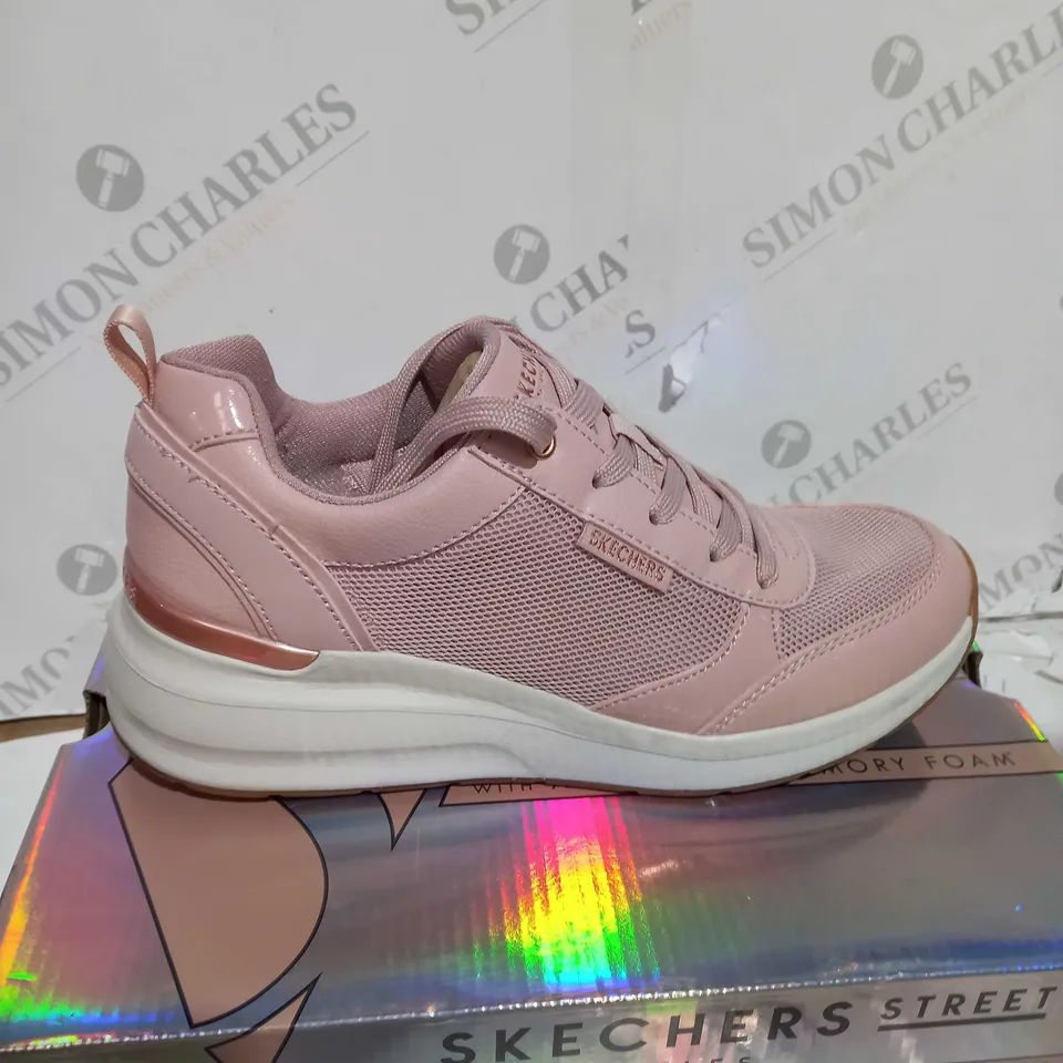OUTLET SKECHERS LOS ANGELES AIR COOLING MEMORY FOAM - SIZE 5