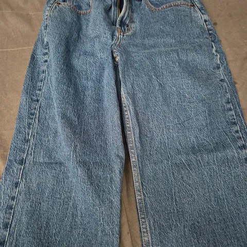 ABERCROMBIE & FITCH 90'S RELAXED HIGH RISE JEANS IN BLUE SIZE 24 SHORT