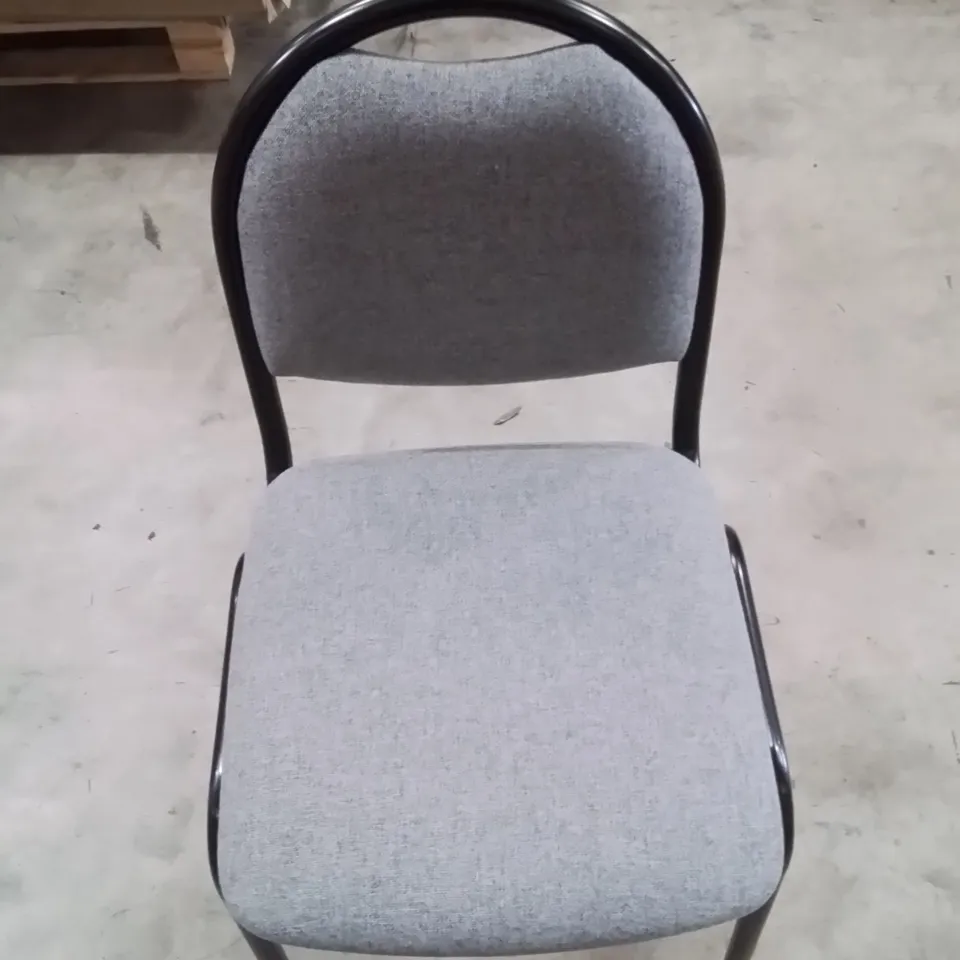 BOXED PRE BUILT SET OF 4 GREY FABRIC UPHOLSTERED BLACK METAL FRAME OFFICE CHAIRS