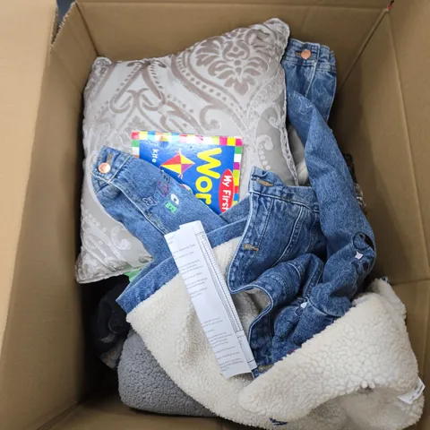 LARGE BOX OF APPROX 10 ASSORTED ITEMS