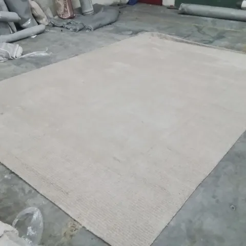QUALITY DESIGNER AREA RUG - APPROXIMATELY 340X240CM