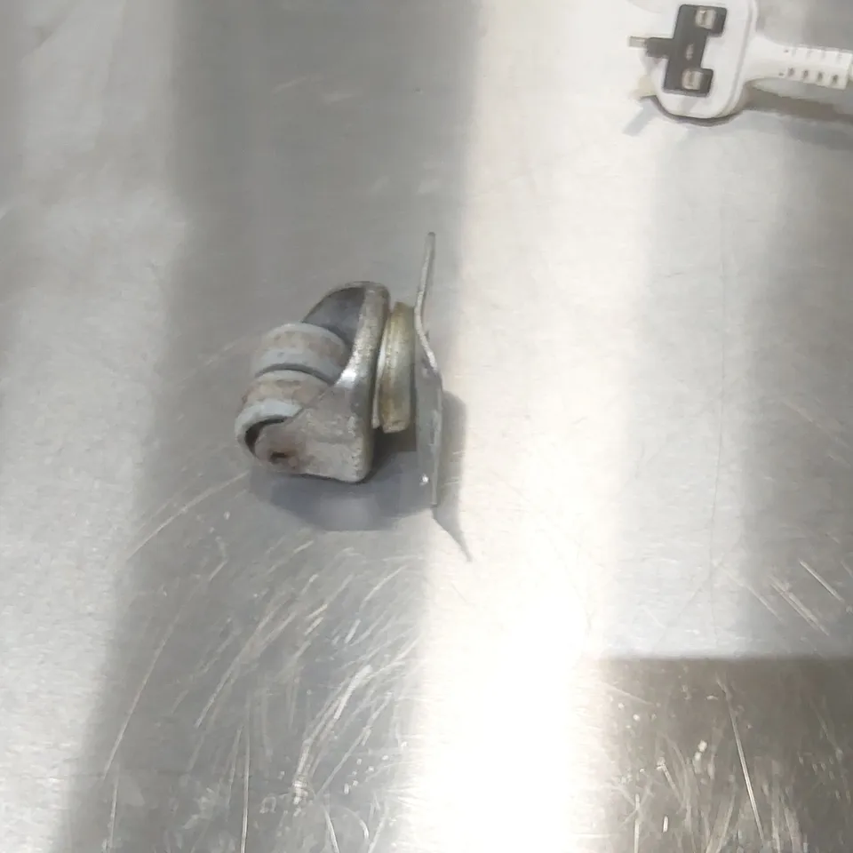 GRAM EL35 CHEST FREEZER WITH S/S LID