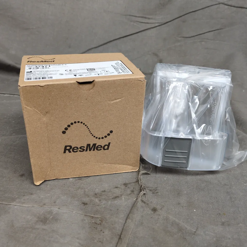 BOXED RESMED HUMIDAIR CLEANABLE II