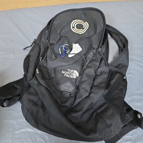 THE NORTH FACE BLACK BACKPACK