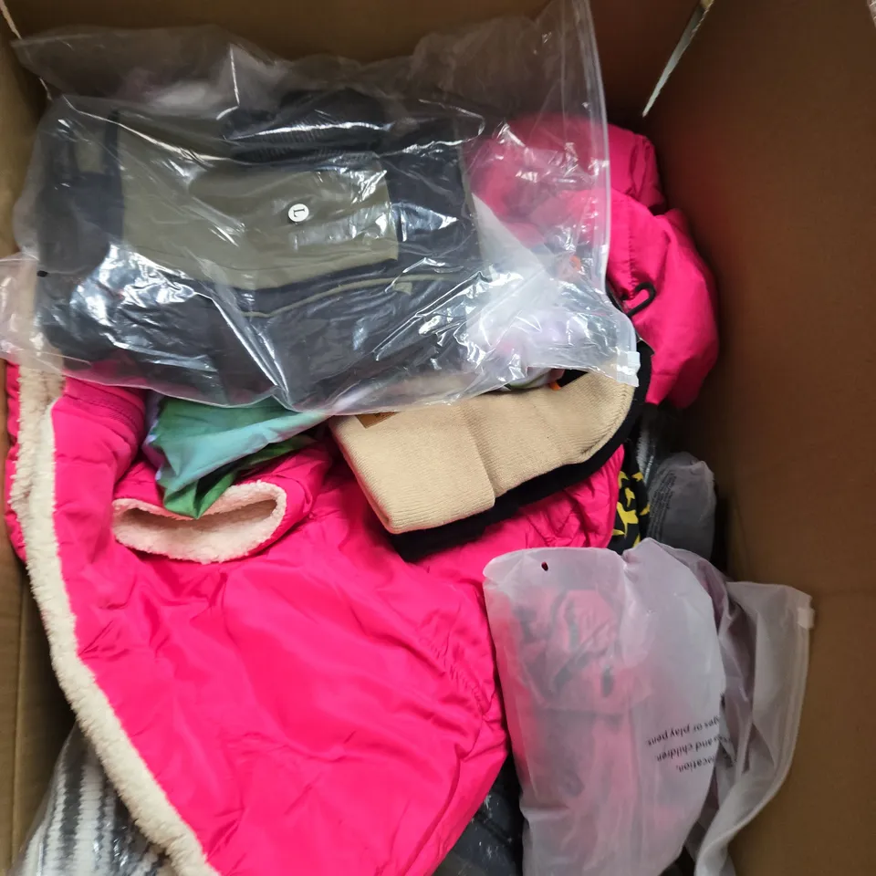 LARGE BOX OF ASSORTED CLOTHING ITEMS IN VARIOUS SIZES, STYLES AND COLOUR 