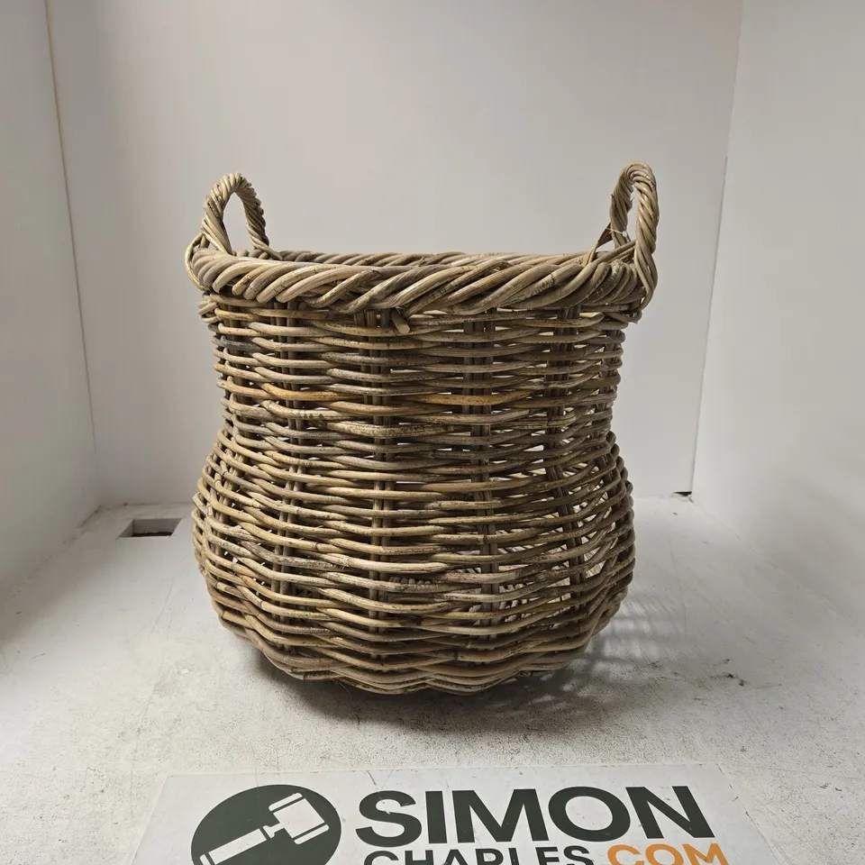 WOVEN WICKER BASKET WITH HANDLES