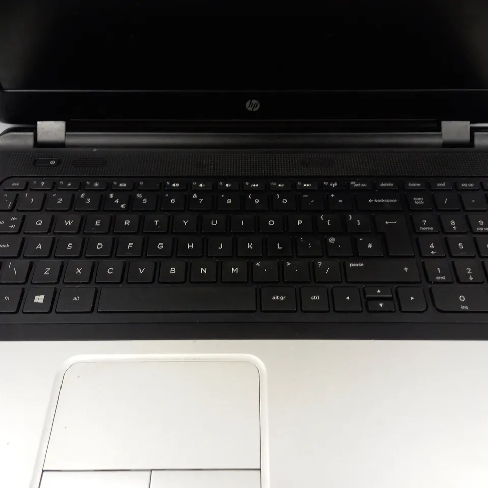 HP 350 G1 LAPTOP IN SILVER 