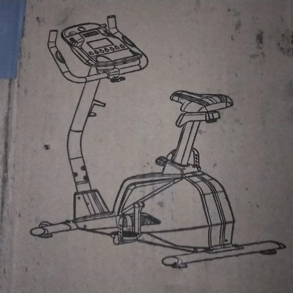 BOXED CIRCUIT FITNESS 594 UPRIGHT BIKE