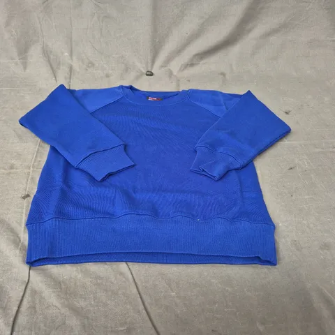 BOX OF APPROXIMATELY 30 PLAIN SCHOOL JUMPERS FOR KIDS IN BLUE - COME IN VARIOUS SIZES