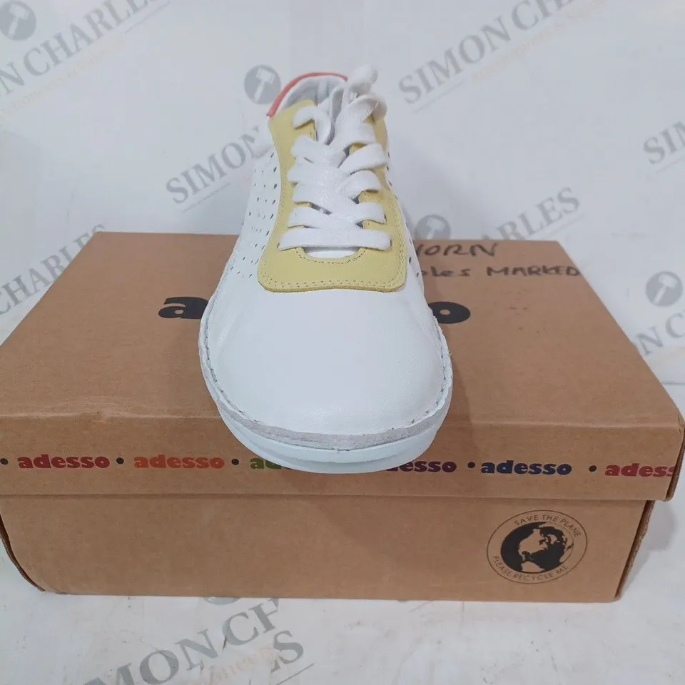BOXED PAIR OF ADESSO EMILY LEATHER TRAINERS IN WHITE/MULTICOLOUR SIZE 6