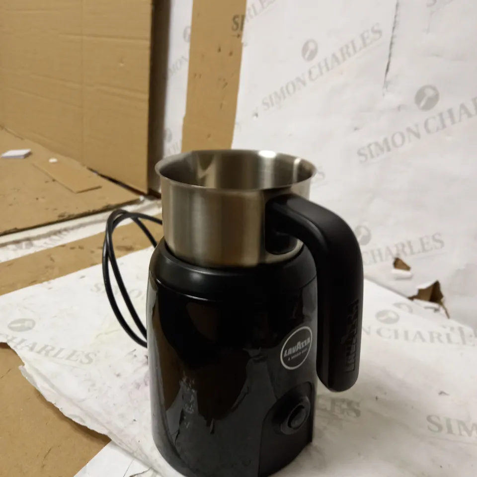 LAVAZZA A MODO MIO MILK UP FROTHER