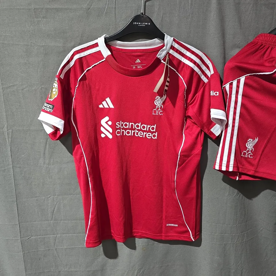 LIVERPOOL FC M. SALAH 11 HOME SHIRT + SHORTS – ADIDAS OFFICIAL LICENSED PRODUCT, SIZE UK 28