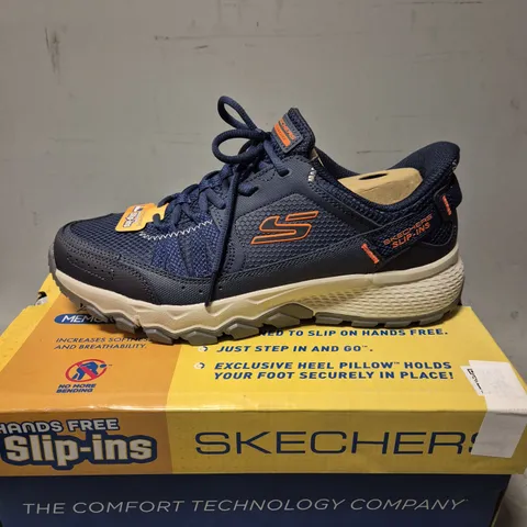 BOXED SKECHERS MENS 2025 DYNAMITE AT ESCAPAR CUSHIONED LACE-UP TRAINERS, BLUE - UK SIZE 8