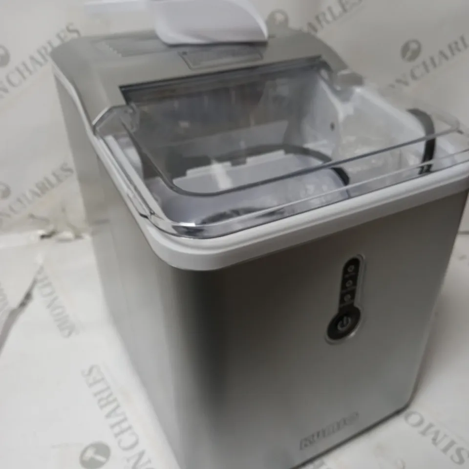 BOXED KUMIO ICE MAKER IN SILVER 