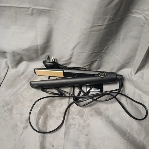 GHD HAIR STRAIGHTENER WITH GOLD CERAMIC PLATES 