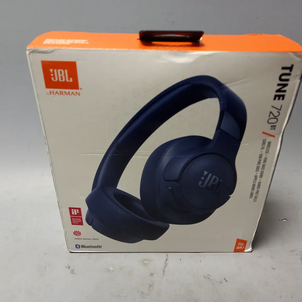 BOXED JBL TUNE 720 HEADPHONES