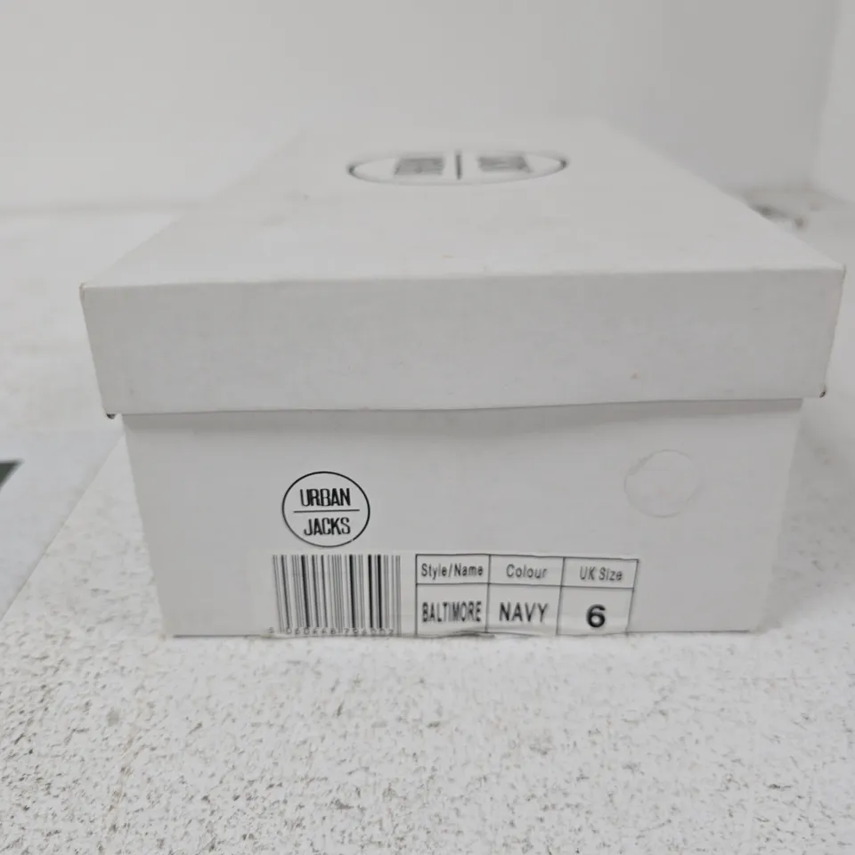 URBAN JACKS BALTIMORE NAVY SNEAKERS – UK SIZE 6