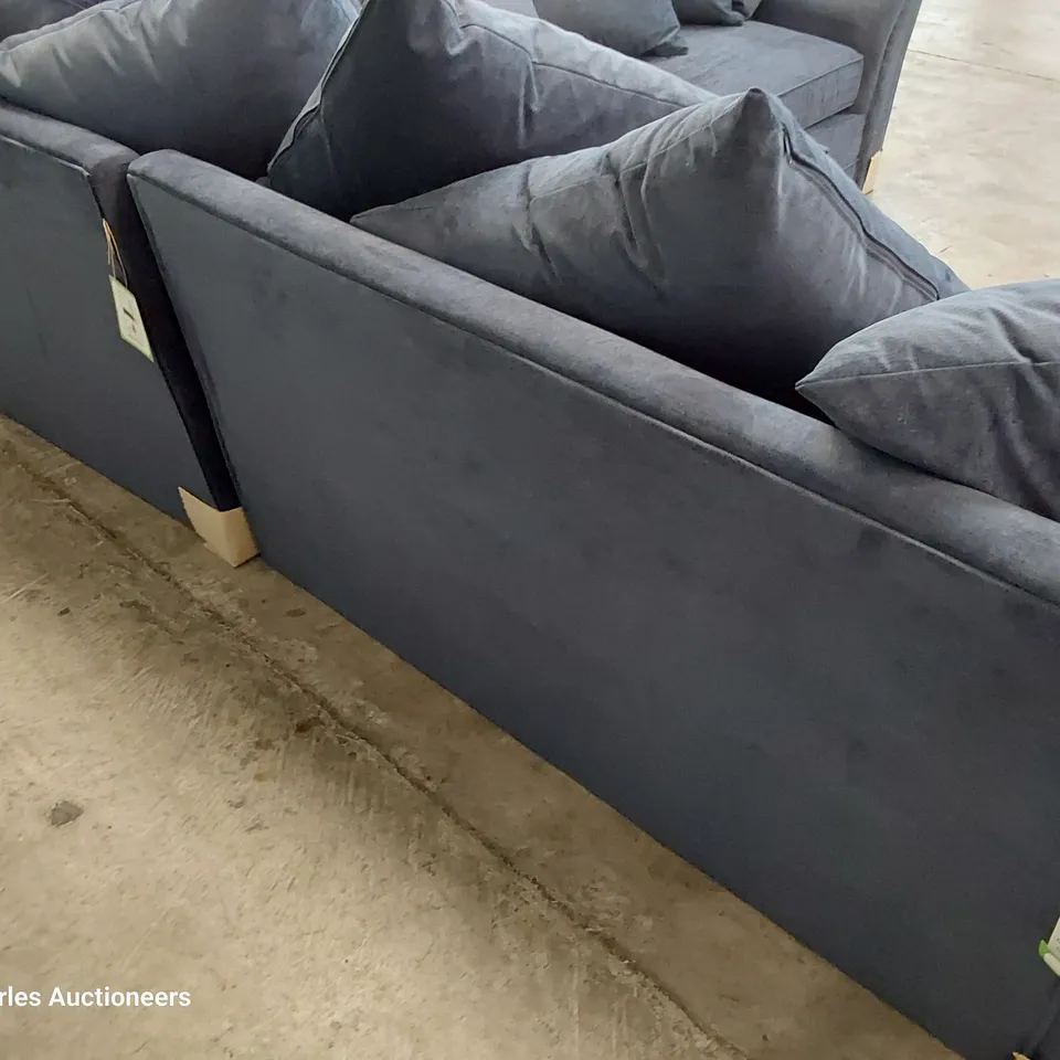 DESIGNER CORNER GROUP WITH SCATTER CUSHIONS BLUE FABRIC 