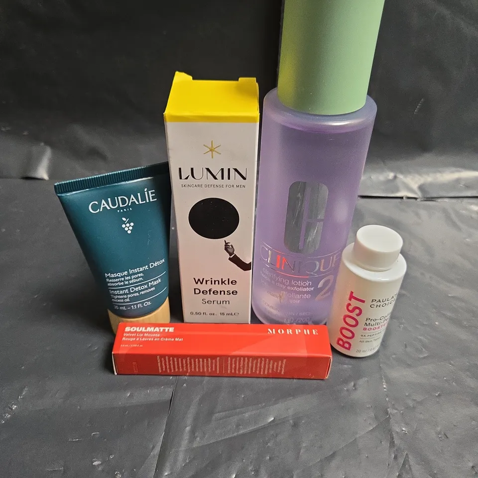 LOT OF 5 ASSORTED COSMETIC PRODUCTS TO INCLUDE - CLINIQUE CLARIFYING LOTION - PAULA'S CHOICE PRO-COLLAGEN MULTI-PEPTIDE BOOSTER - CAUDALIE INSTANT MASK DETOX - ETC