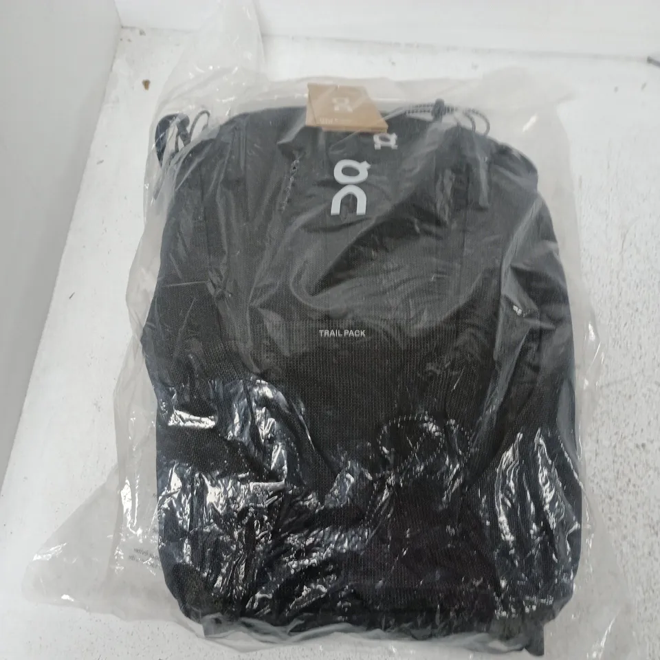 BAGGED ON TRAIL PACK (20L) BLACK - SMALL