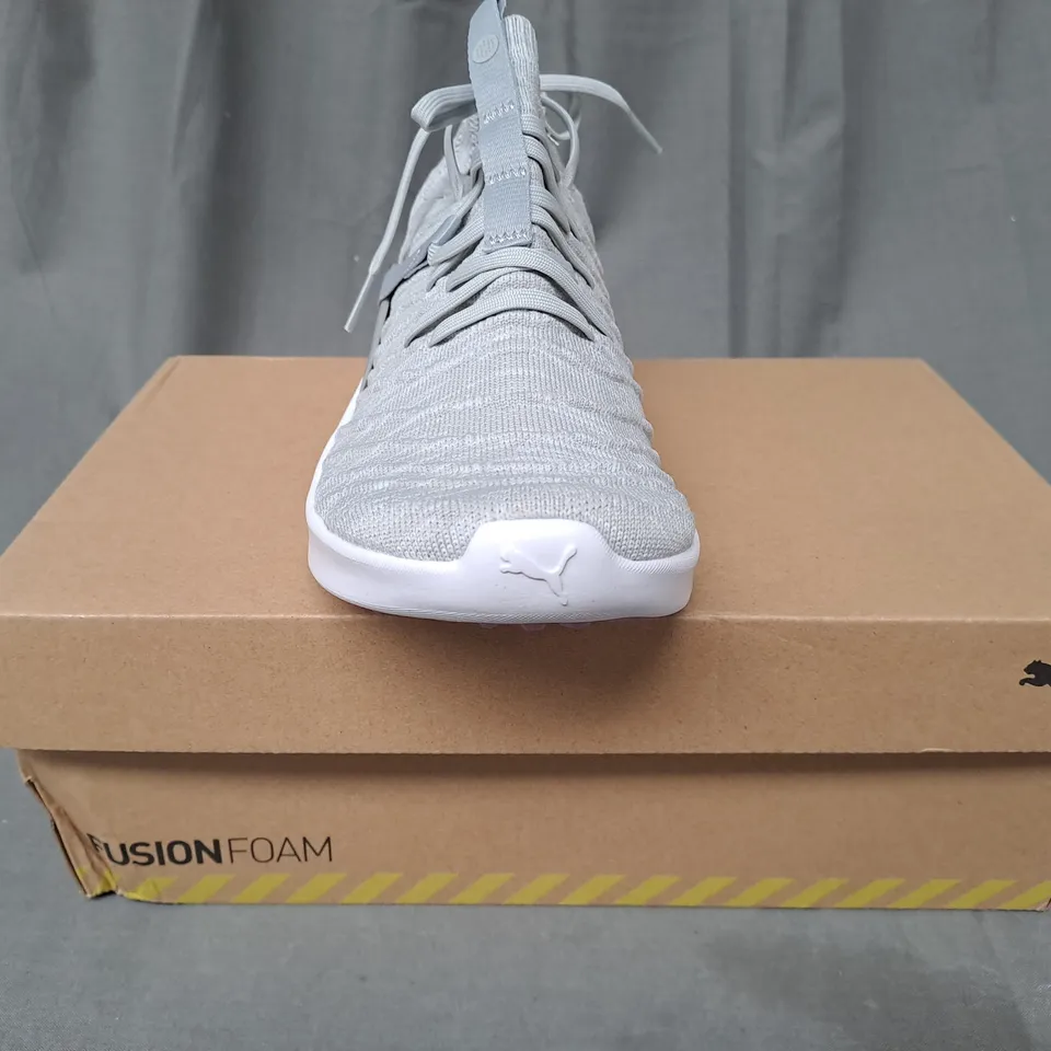 BOXED PAIR OF PUMA LAGUNA FUSION KNIT SHOES IN GREY UK SIZE 5