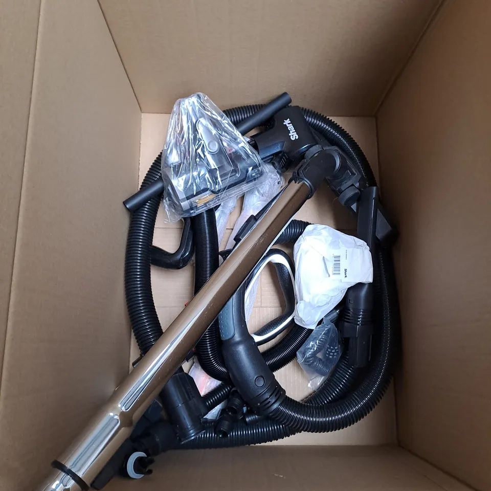 APPROXIMATELY 10 ASSORTED VACUUM CLEANER PARTS AND ACCESSORIES