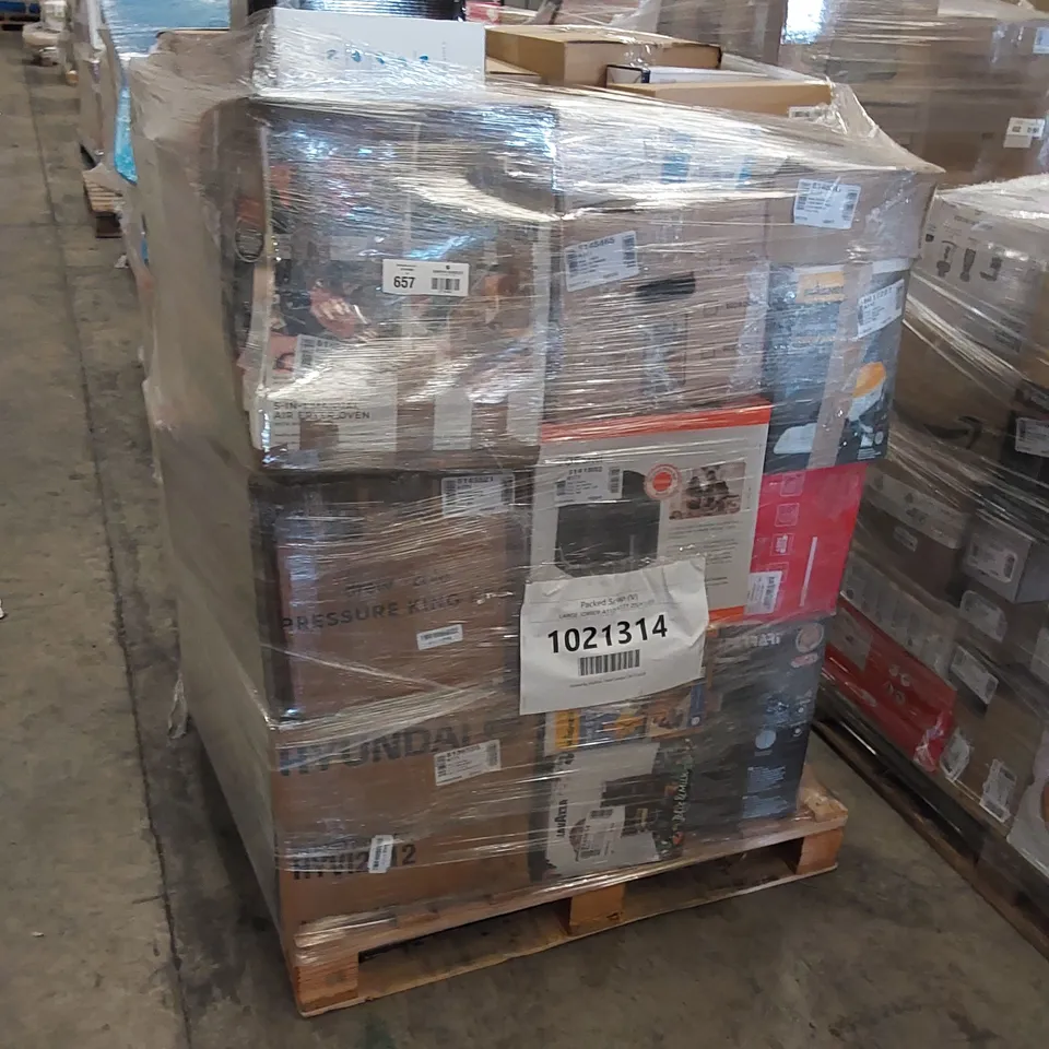 PALLET OF APPROXIMATELY 31 ASSORTED ELECTRONIC AND HOUSEHOLD ITEMS TO INCLUDE 
