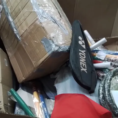 PALLET OF ASSORTED HOUSEHOLD GOODS AND PRODUCTS TO INCLUDE;SPORTS RACKET,FOOTBALL FLAGA