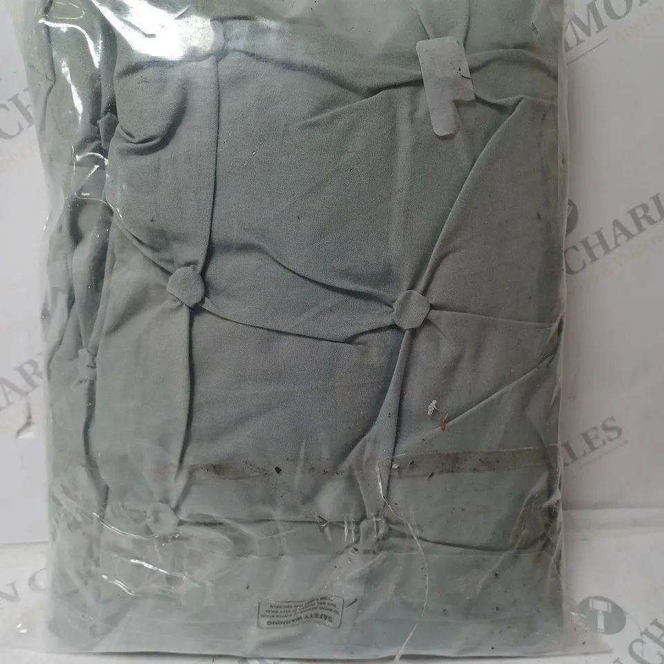 SLEEPDOWN KING ROUCHED PLEAT GREEN DUVET 