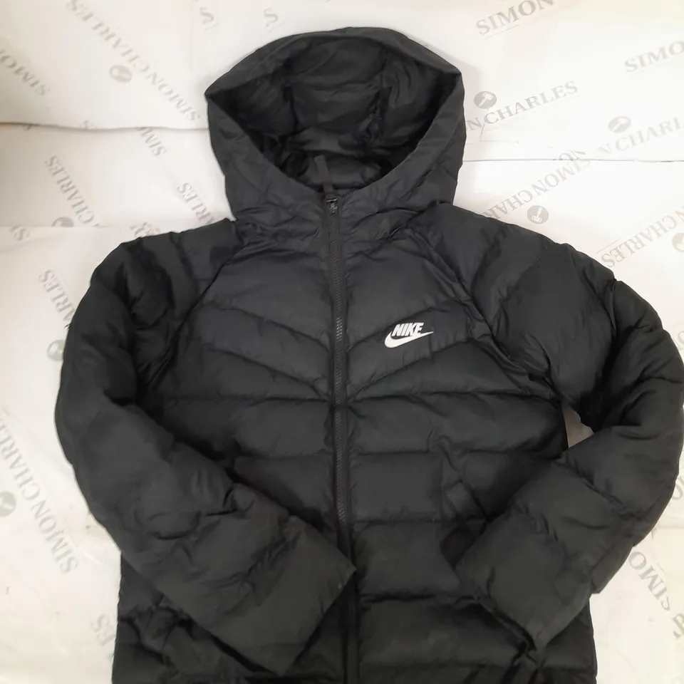 NIKE LOGO ZIPPED PADDED COAT SIZE S