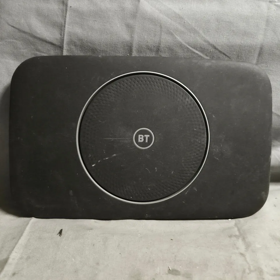 BT SMART HUB 2 WI-FI ROUTER IN BLACK