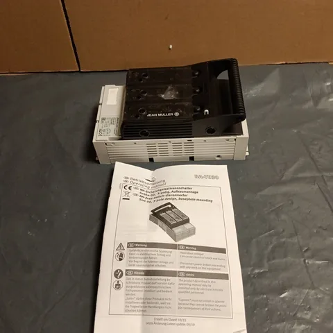 JEAN MULLER FUSE SWITCH DISCONNECTOR BOXED WITH MANUAL