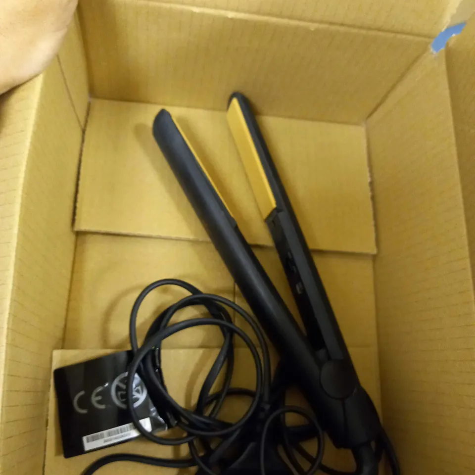 GHD HAIR STRAIGHTENERS