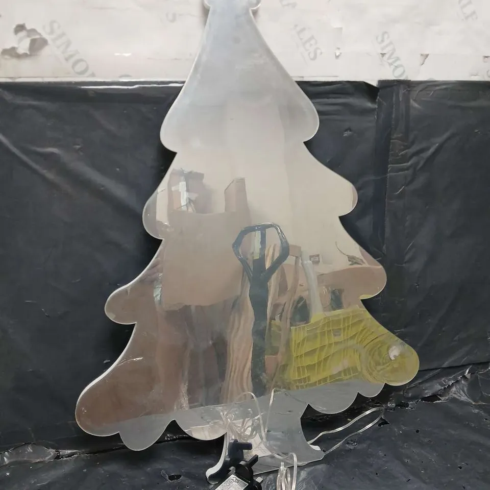 BOXED FESTIVE 60 CM LIT INFINITY CHRISTMAS TREE