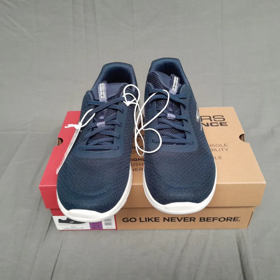 BOXED PAIR OF SKETCHERS NAVY LADIES GO WALK JOY SIZE UK 8