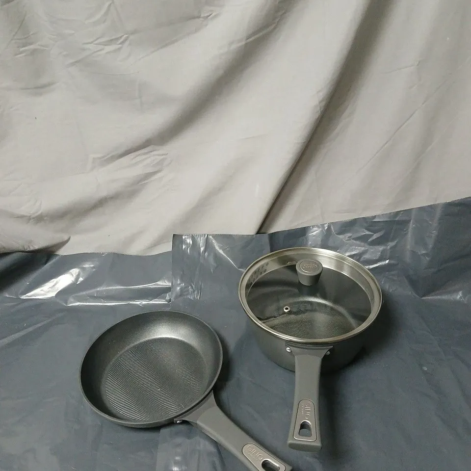 GINO D'ACAMPO NON-STICK COOKWARE SET – 2 PANS WITH GLASS LID