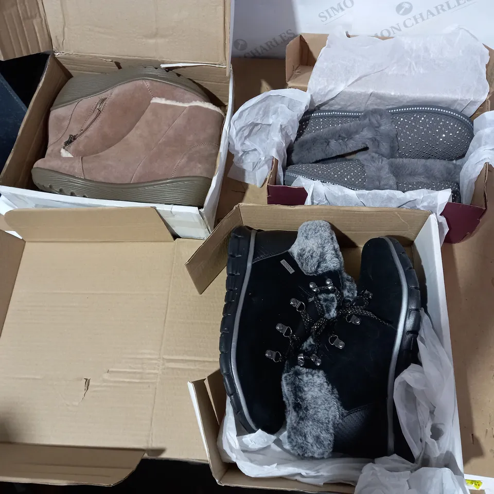 BOX OF APPROXIMATELY 8 ASSORTED SKECHERS FOOTWEAR ITEMS TO INCLUDE SLIPPERS, BLACK BOOTS, BROWN BOOTS ETC
