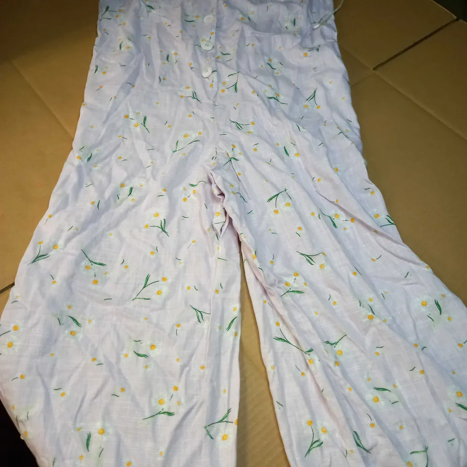 NEW LOOK LILAC/DAISY BERMUDA JUMPSUIT - SIZE 12