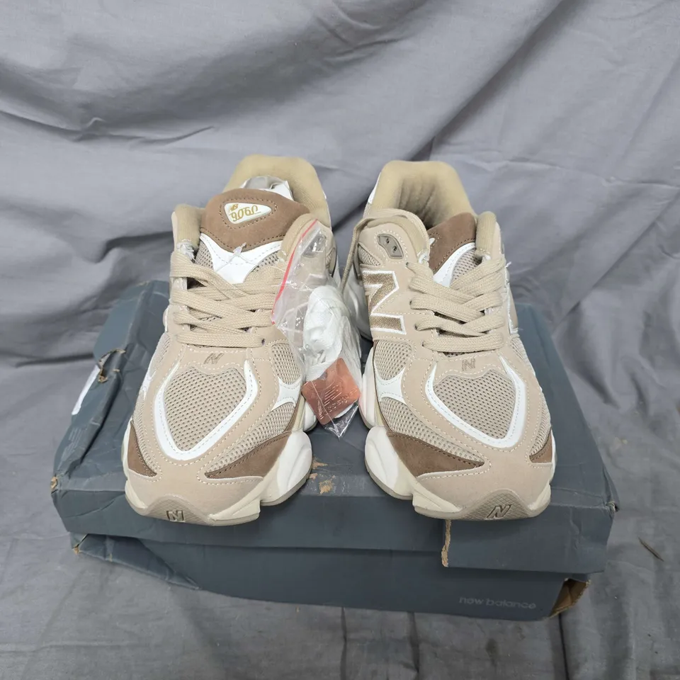 BOXED PAIR OF NEW BALANCE 9060 TRAINERS IN BEIGE - UK 6