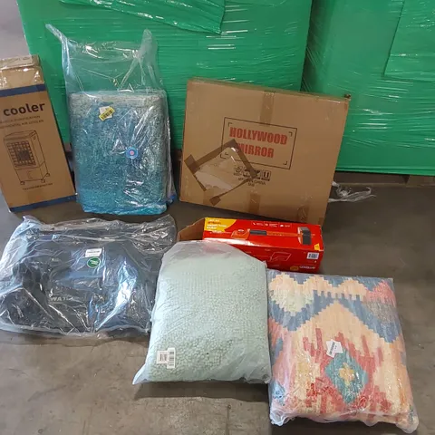 PALLET OF ASSORTED CONSUMER PRODUCTS TO INCLUDE: AIR COOLER, HOLLYWOOD MIRROR, COFFEE TABLE, MOTORCYCLE BAG, RUGS, BATH MATS ECT