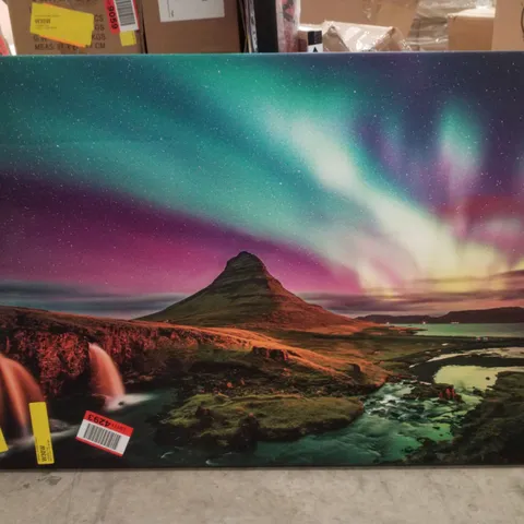 KIRKJUFELL ICELAND NORTHERN LIGHTS BY RUSSELL EDWARDS - WRAPPED CANVAS PRINT 