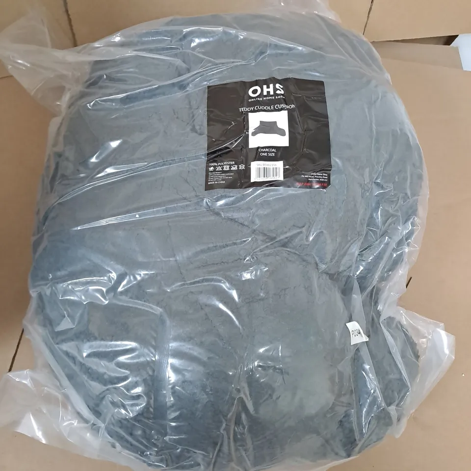 BAGGED OHS TEDDY CUDDLE CUSHION CHARCOAL