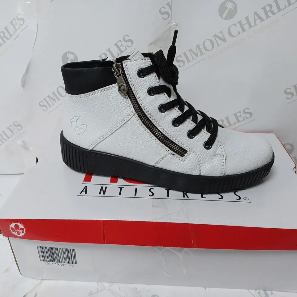 RIEKER HIGH TOP TRAINER CUFF IN WHITE SIZE 5 - BOXED 