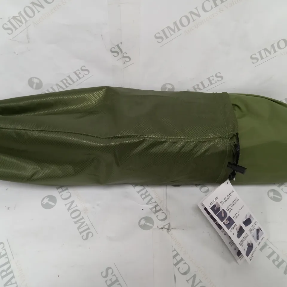 BLOW-UP SLEEPING PAD IN KHAKI