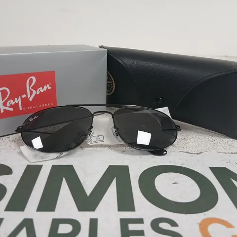 RAY-BAN SUNGLASSES ORB3945 – AVIATOR STYLE